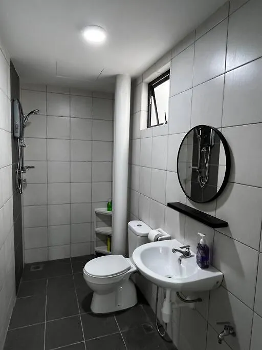Sun Executive Suite Entire Unit @Bayan Lepas #5Pax #Queensbay #Spice #100Mbps